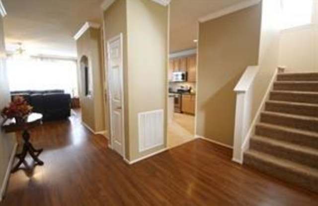 2720 Cypress Point Drive Gallery 3