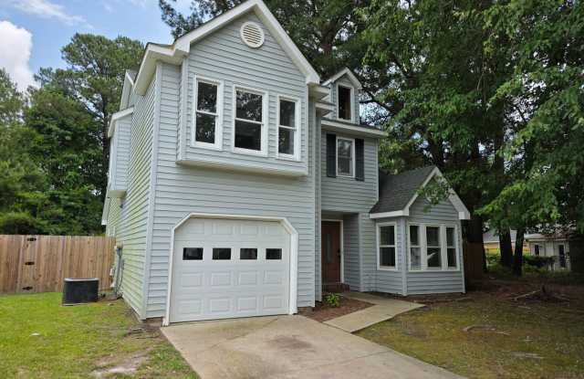 Charming 3-Bedroom Retreat Near Camp Lejeune's Main Gate photos photos