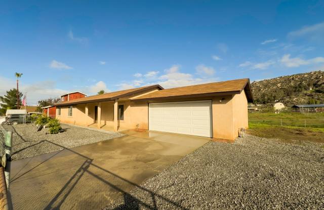 ~RARE FIND~ Newly Remodeled 3 Bedroom Home on Acreage! Room for Trailer or Animals! photos photos