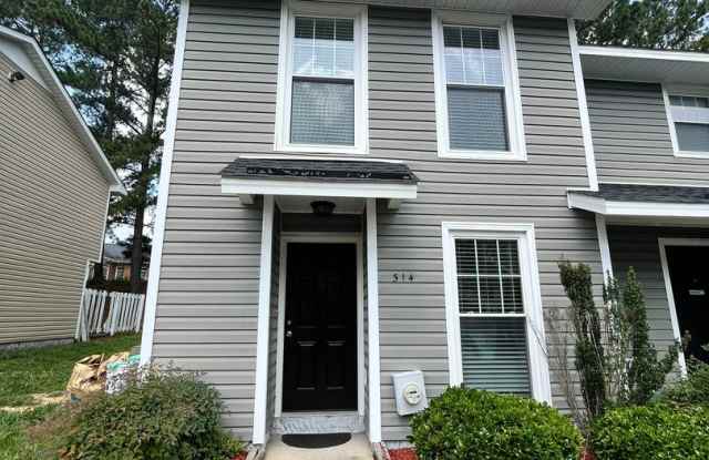 514 Mill Cove Court- Waters Edge Townhomes ~ SUMMER SPECIAL ~ UP TO $1000 off 1st Months Rent photos photos