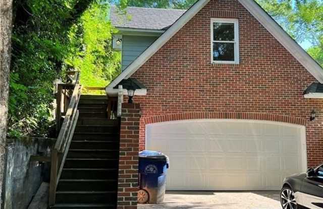 782 Myrtle Street NE photos photos