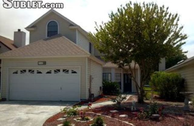 2942 Lantana Lakes Dr E - 2942 Lantana Lakes Drive East, Jacksonville, FL 32246