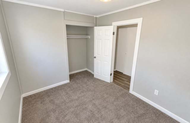 For Lease Gallery 4