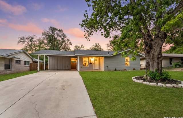 307 DAWNRIDGE DR photos photos