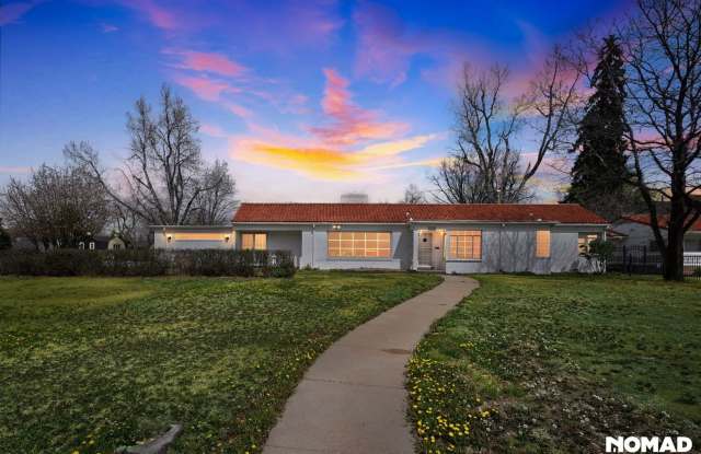 Charming 3BR Parkway House in Denver photos photos