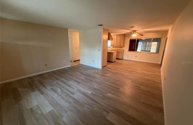 8228 SAN JACINTO Avenue Gallery 3