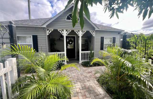 12 SW 6th Street photos photos