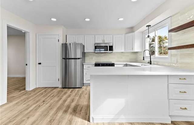 21 Joy St photos photos