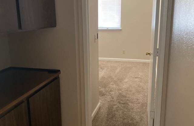 1547 Dana Dr photos photos