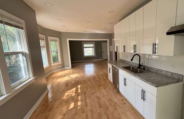 Beautiful 5 Bedroom, 2 Bath House for rent!! photos photos Beautiful 5 Bedroom, 2 Bath House for rent!! photos photos