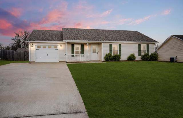 228 Bob White Trail - 228 Bob White Trail, Oak Grove, KY 42262