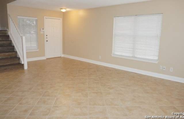 9719 Arcade Ridge Gallery 3