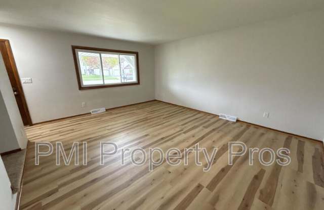 8148 S 88th St photos photos