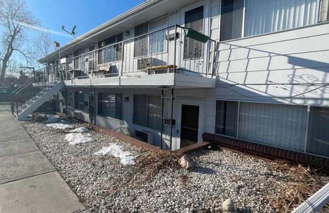 2527 N Garfield Avenue photos photos