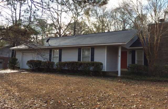 House Located at 1670 Millbranch - 1670 Millbranch Drive, Auburn, AL 36830