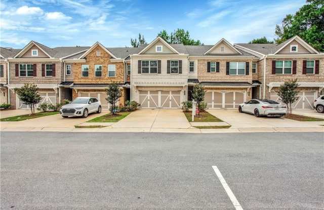 2423 Chene Drive Gallery 1