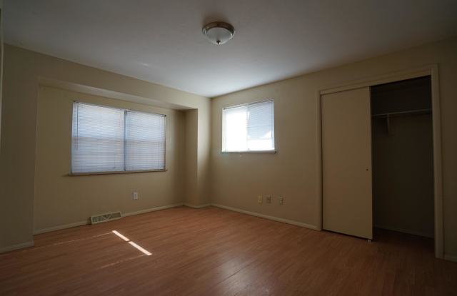 9201 Hazel Court Gallery 3