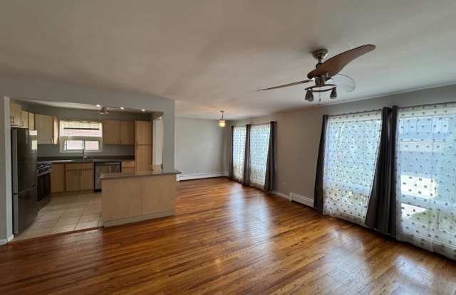 1038 Kingsland Lane Gallery 3