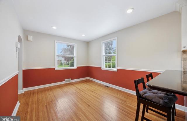 116 WALNUT HILL Lane Gallery 4