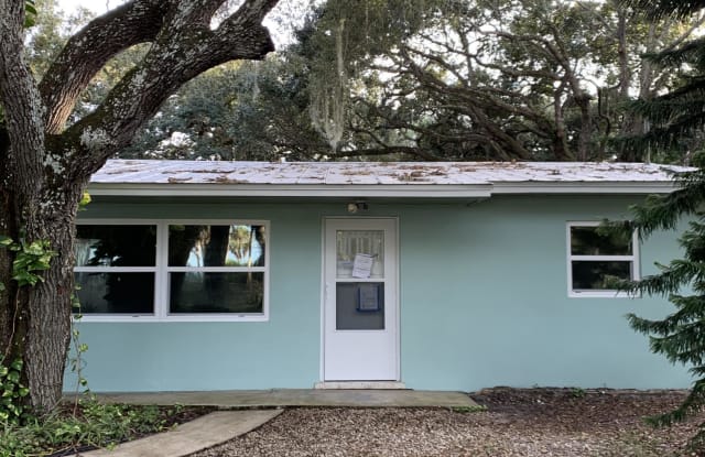 2975 Orange Avenue - 2975 Orange Avenue, Malabar, FL 32950
