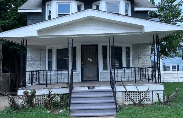 Charming 3-Bedroom Property in Prime Location Gallery 1