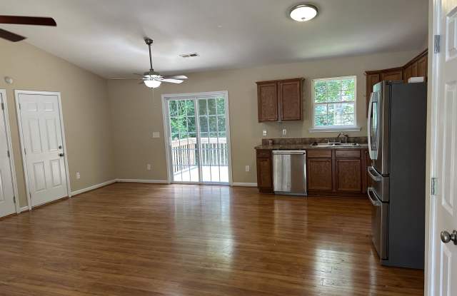 106 Mossy Oak Lane Gallery 2
