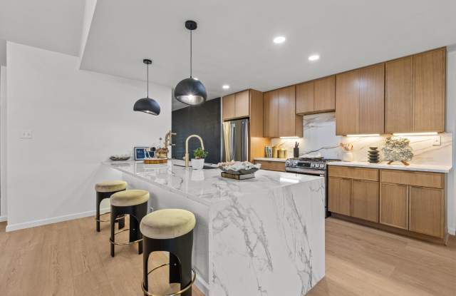 15114 Oakmere photos photos