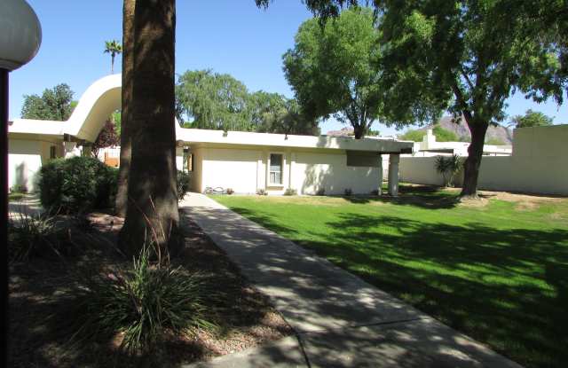 4311 E FAIRMOUNT Avenue Gallery 4