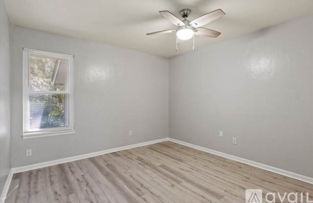 4155 Brewster Rd photos photos