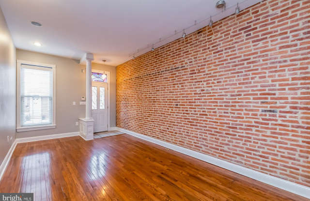 15 E RANDALL STREET Gallery 3