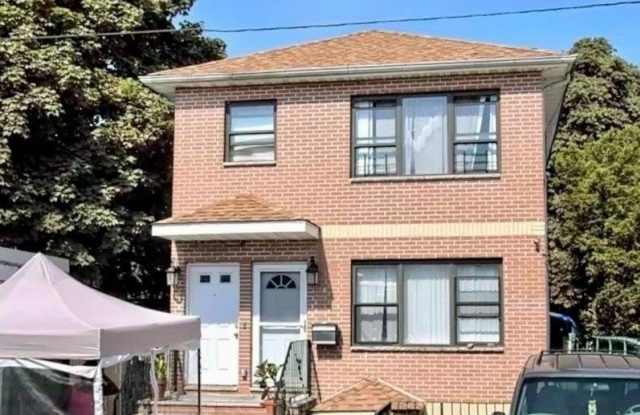 314 E 35th Street - 314 East 35th Street, Brooklyn, NY 11203 314 E 35th Street - 314 East 35th Street, Brooklyn, NY 11203