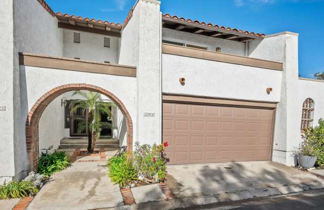 Room for rent in San Clemente 3 bedroom condo Gallery 1