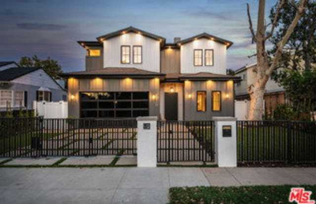 4210 Kraft Avenue Gallery 2
