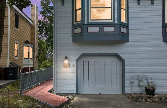 2 Bed + Loft, lives like a three bedroom! Downtown Breckenridge Living – Modern Comfort in a Historic Setting photos photos