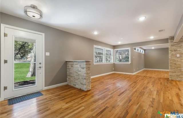226 Pennsylvania Boulevard Gallery 3