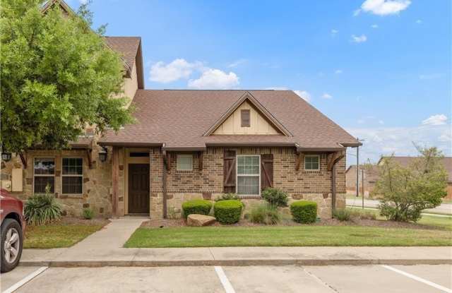 4327 Commando Trail photos photos