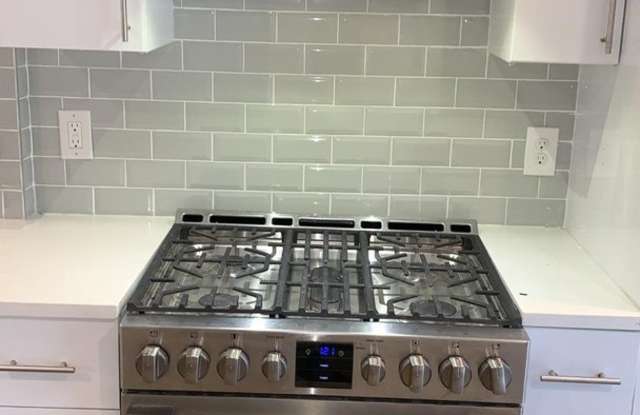 Stunning home in the desirable Point Breeze neighborhood of Philadelphia! Gallery 4