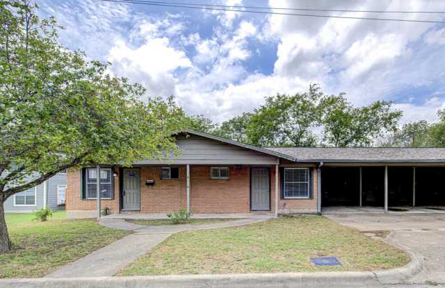 Updated 3/2 Hyde Park Home in Prime Location photos photos
