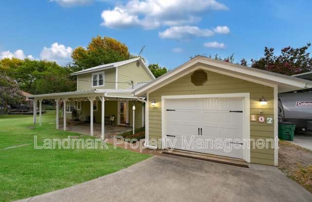 107 Lancelot Drive photos photos