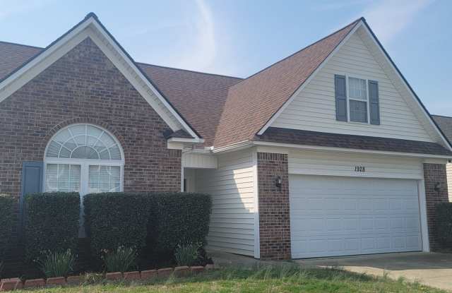 4 Bedroom, 3 Full Bath with Bonus Home Boasting 2000+ Sq Ft photos photos