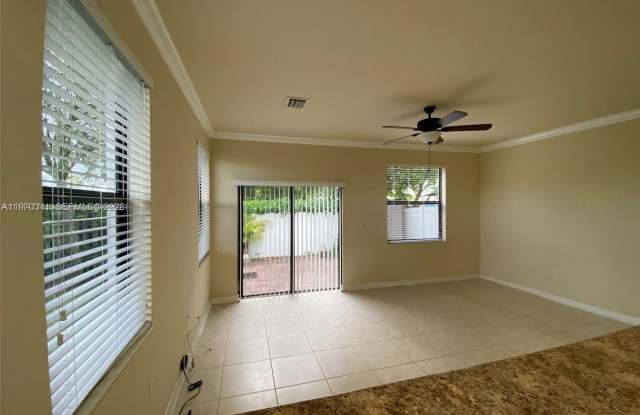 8987 W 35th Avenue 8987, Hialeah, FL 33018 Gallery 4