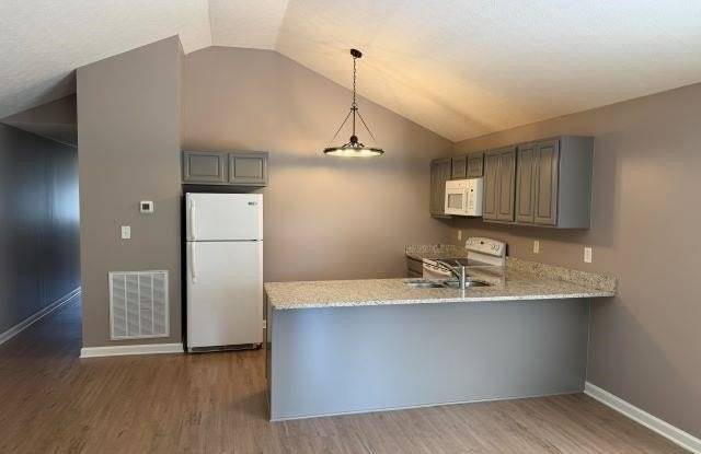 3096 B Raintree Road Gallery 2
