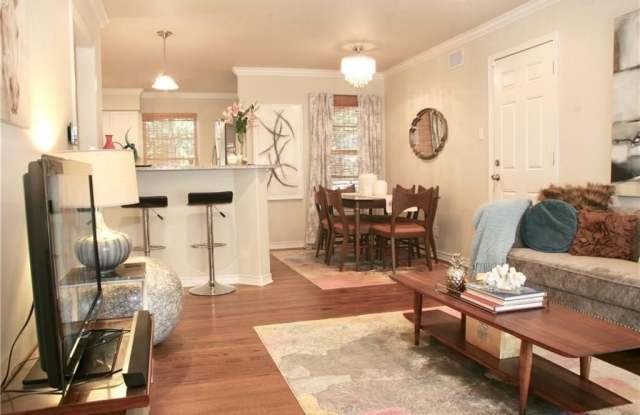 10319 Newcombe Drive Gallery 2