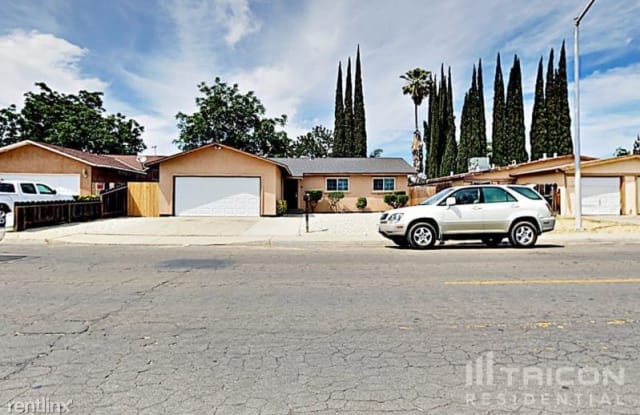 1101 Sonora Avenue - 1101 Sonora Avenue, Bystrom, CA 95351