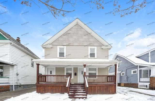 2915 Colburn Avenue photos photos