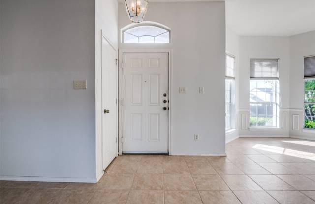 4500 Saddlebrook Drive Gallery 3