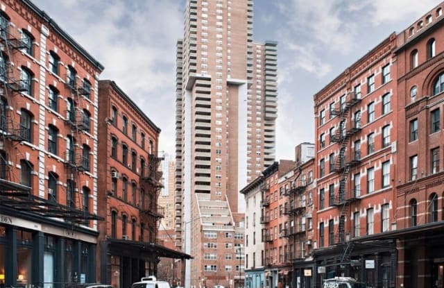 378 1/2 Greenwich St B18 - 378 1/2 Greenwich St, New York City, NY 10013