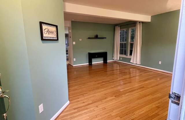 20505 Morningside Terrace Gallery 2