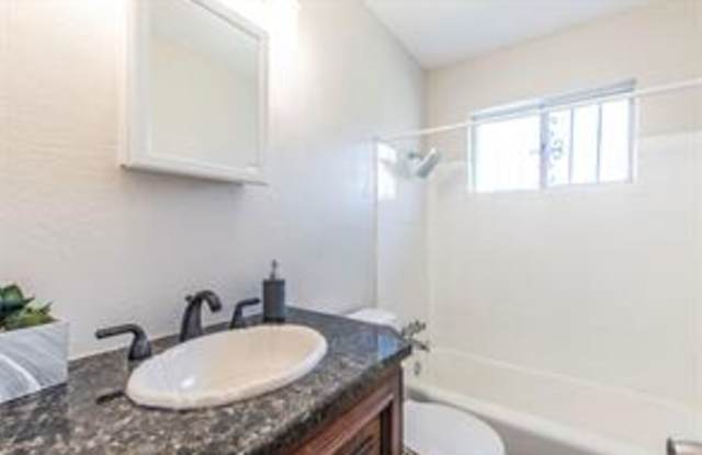 6025 Park Manor Drive, Suite 300 Gallery 4