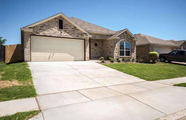 2808 Carolina Drive - 2808 Carolina Drive, Fort Worth, TX 76123